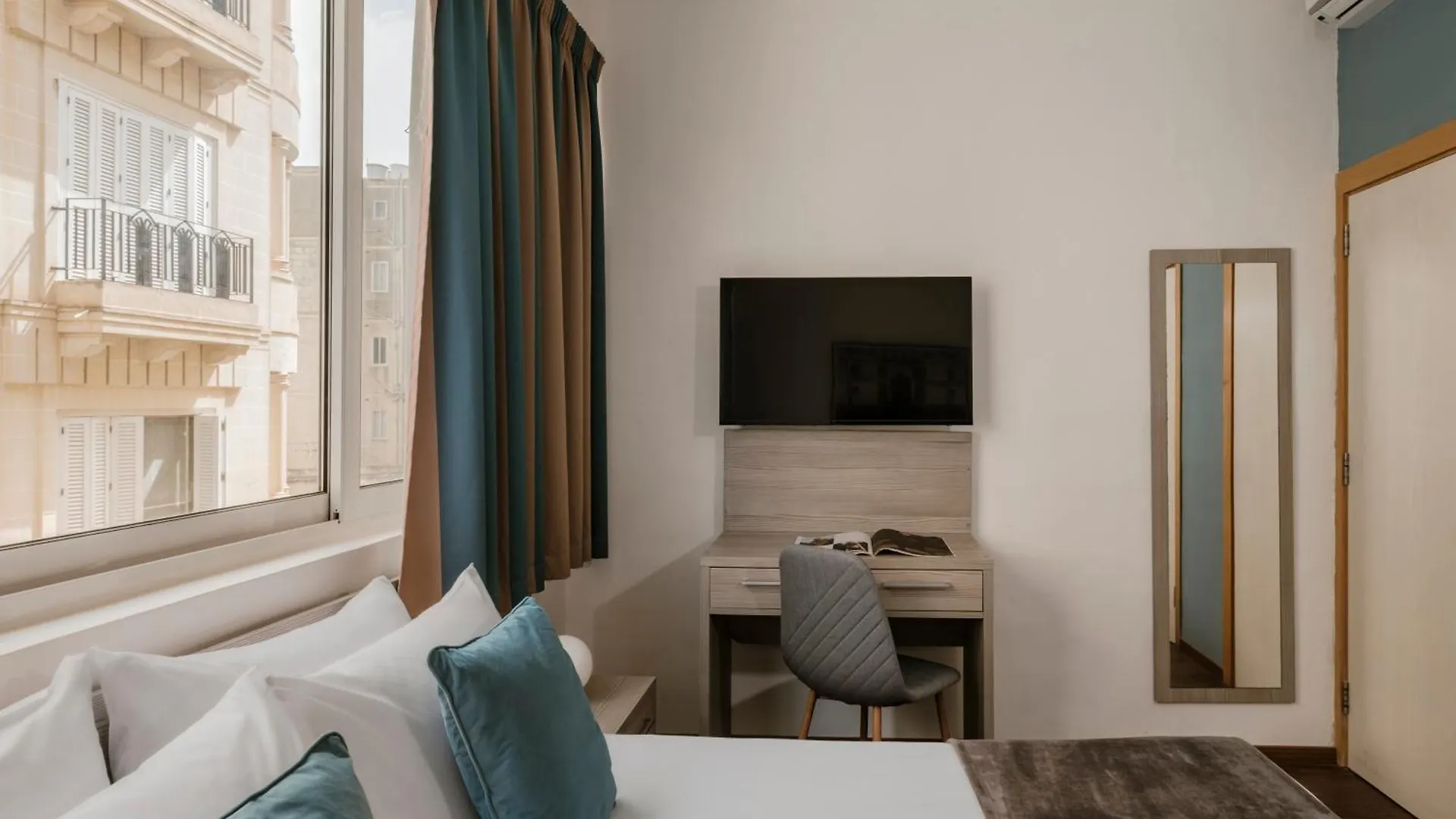 The Howard Hotel Sliema